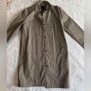 Checked Single-Breasted Overcoat in Beige and Black